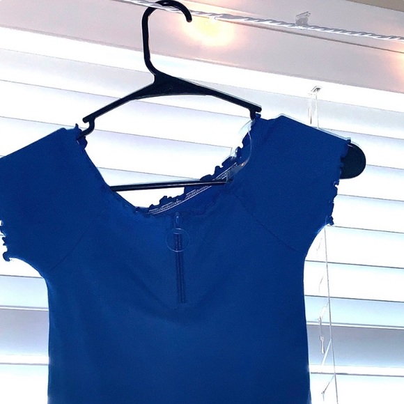 Fluted Hem Off Shoulder Top - Picture 4 of 4
